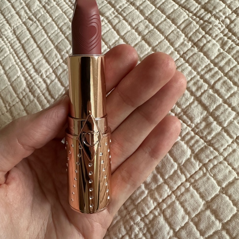 Charlotte Tilbury Wedding Belles Lipstick